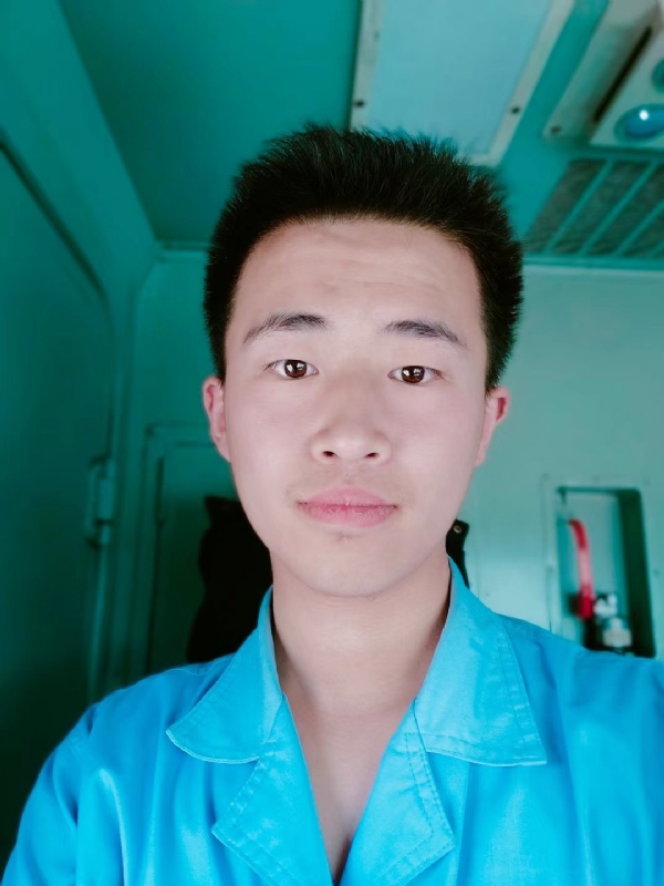 生而为人的第四张照片--淄博中老年相亲网